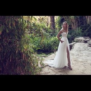 Beach wedding dress